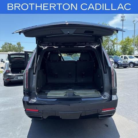 2025 Cadillac Escalade ESV 4WD Sport