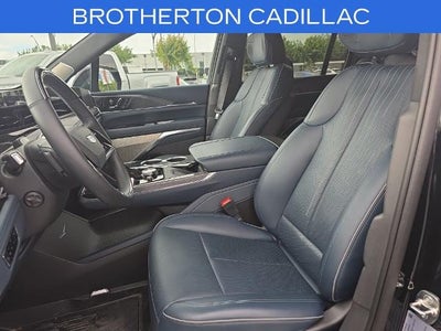 2025 Cadillac ESCALADE IQ Sport 2