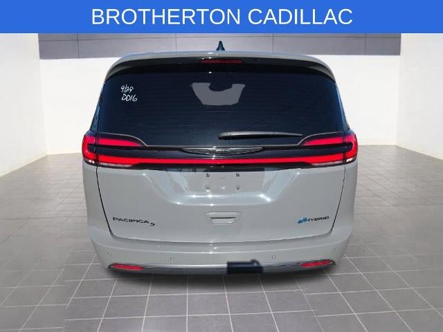 2023 Chrysler Pacifica Hybrid Limited
