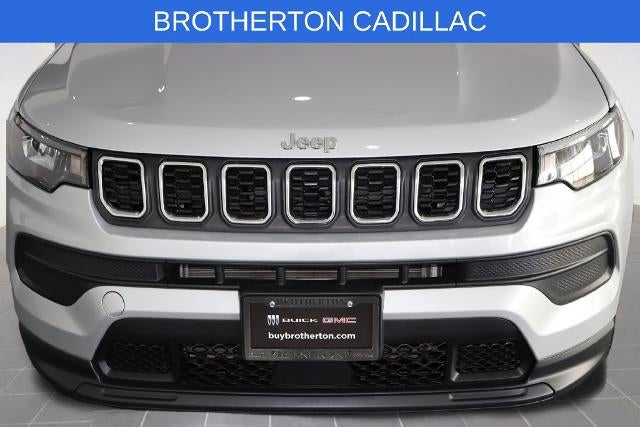 2025 Jeep Compass Base