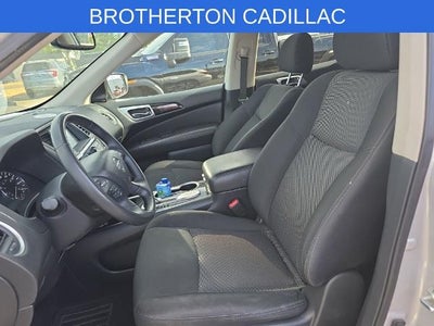 2019 Nissan Pathfinder SV