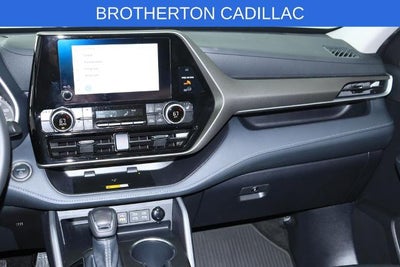 2025 Toyota Highlander Hybrid XLE