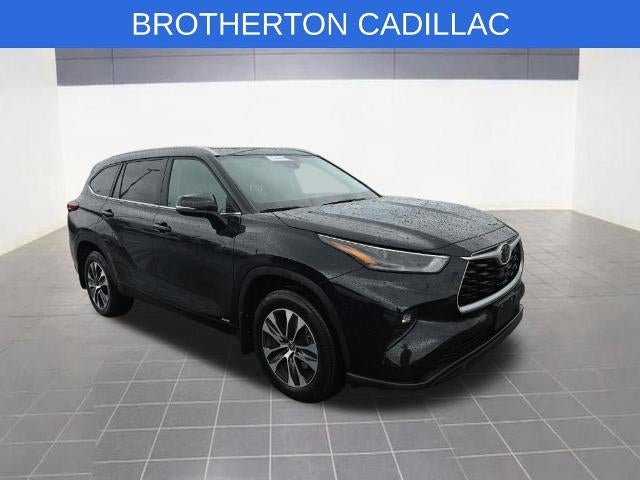 2025 Toyota Highlander Hybrid XLE