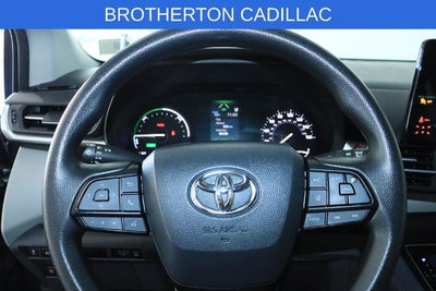 2024 Toyota Sienna LE
