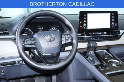 2024 Toyota Sienna LE