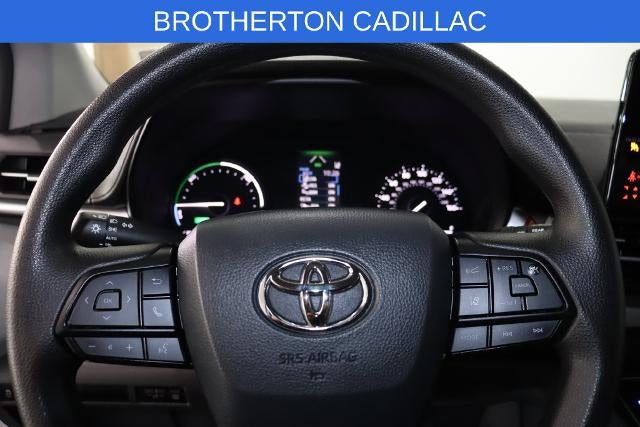 2024 Toyota Sienna LE