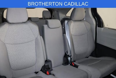 2024 Toyota Sienna LE