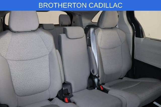 2024 Toyota Sienna LE