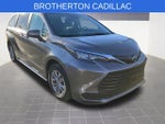 2024 Toyota Sienna LE
