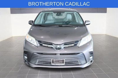 2020 Toyota Sienna XLE Auto Access Seat
