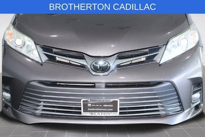 2020 Toyota Sienna XLE Auto Access Seat