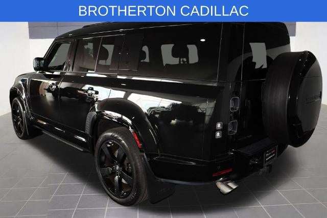 2025 Land Rover Defender V8