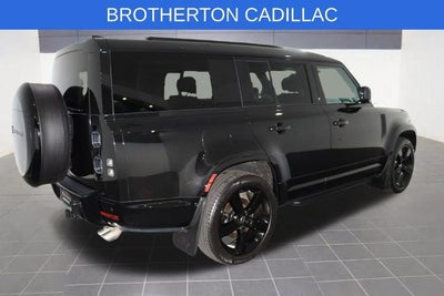 2025 Land Rover Defender V8