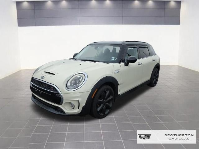 2017 MINI Clubman Base