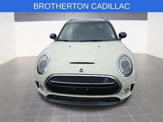 2017 MINI Clubman Base