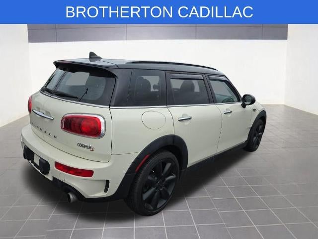2017 MINI Clubman Base