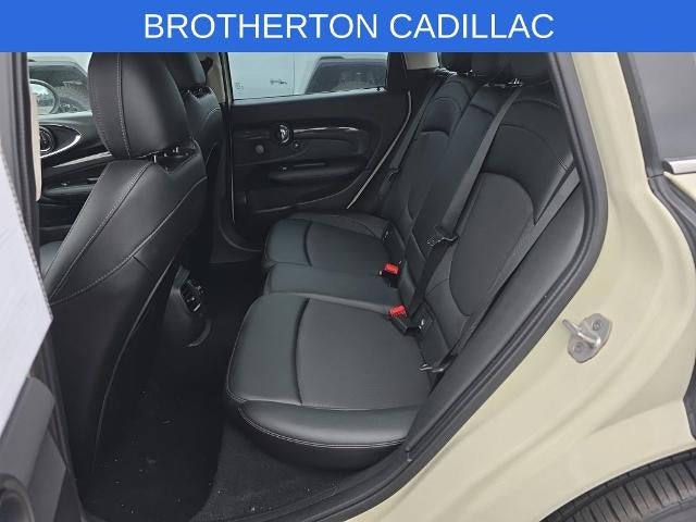 2017 MINI Clubman Base