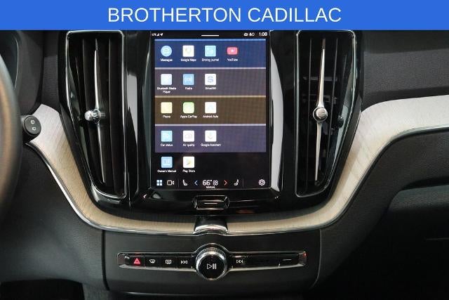 2025 Volvo XC60 Base