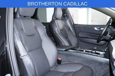 2025 Volvo XC60 Base