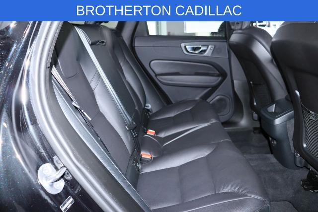 2025 Volvo XC60 Base