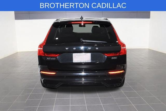 2025 Volvo XC60 Base