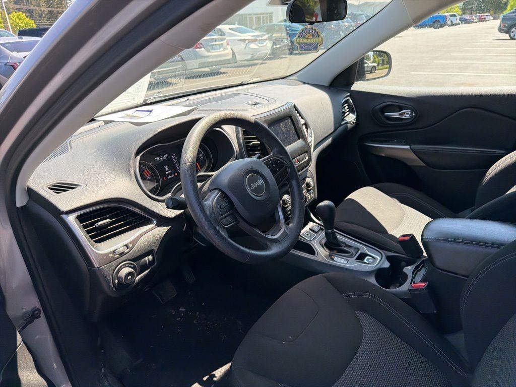 2019 Jeep Cherokee Latitude