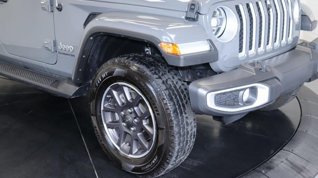 2022 Jeep Gladiator Overland