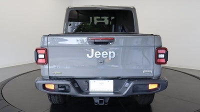 2022 Jeep Gladiator Overland