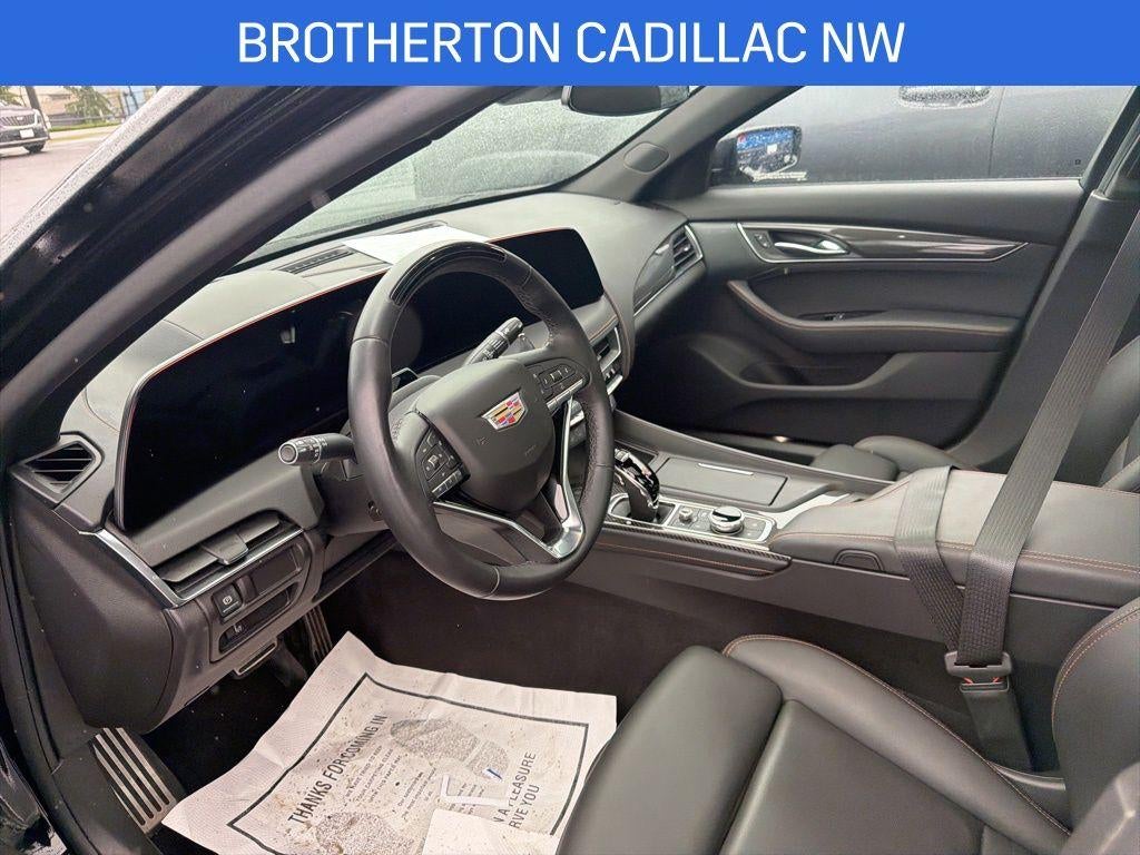 2025 Cadillac CT5 Sport