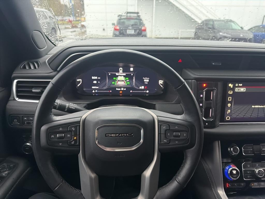 2022 GMC Yukon XL Denali