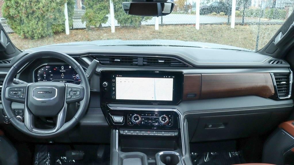 2025 GMC Sierra 3500 HD Denali Ultimate