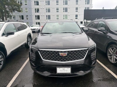 2024 Cadillac XT4 Premium Luxury