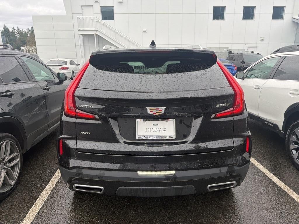 2024 Cadillac XT4 Premium Luxury