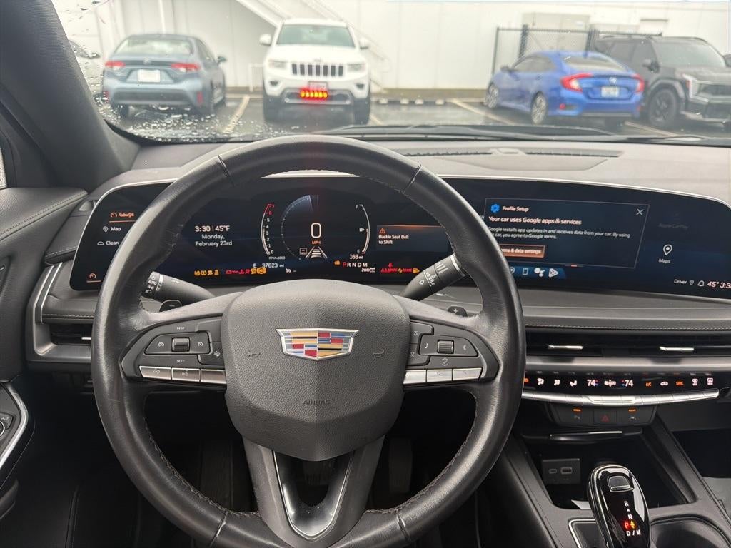 2024 Cadillac XT4 Premium Luxury