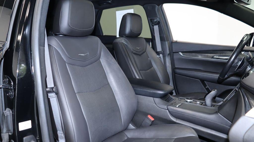 2020 Cadillac XT5 Sport