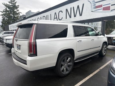 2016 Cadillac Escalade ESV Luxury