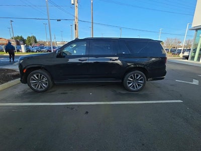 2022 Cadillac Escalade ESV Sport Platinum