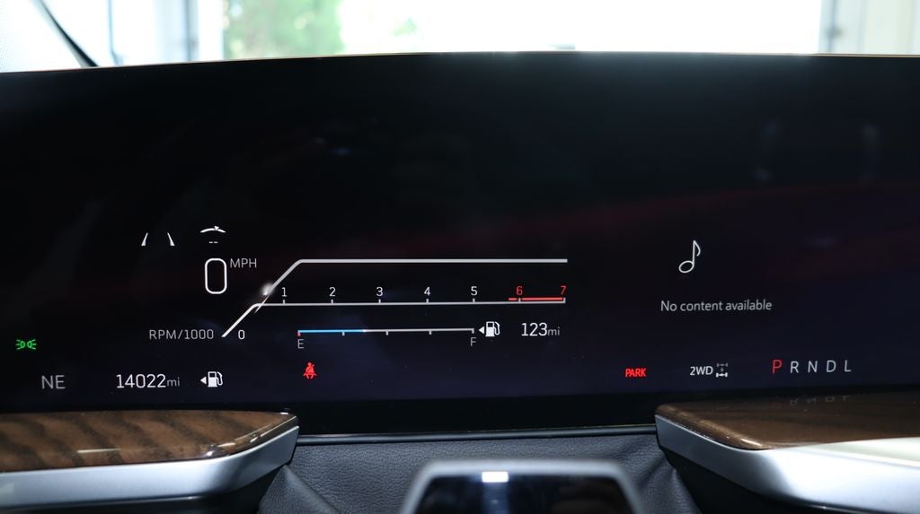 2025 Cadillac Escalade Sport Platinum