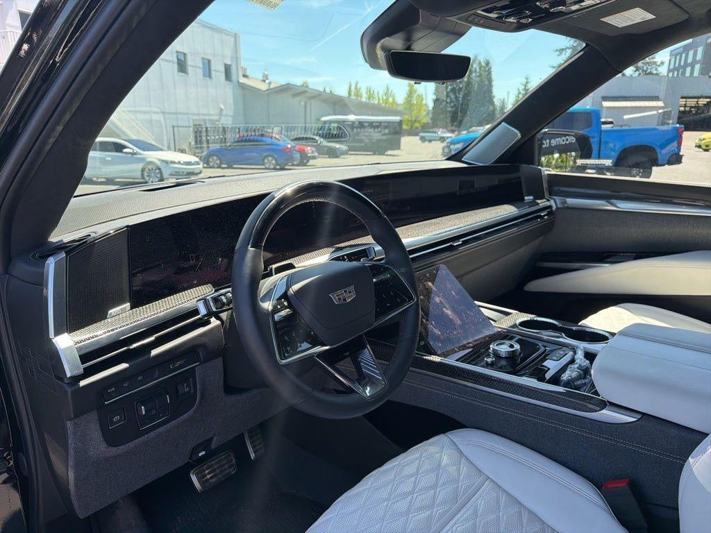 2025 Cadillac Escalade V-Series