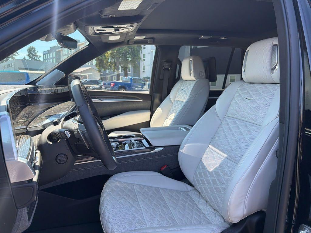 2025 Cadillac Escalade V-Series