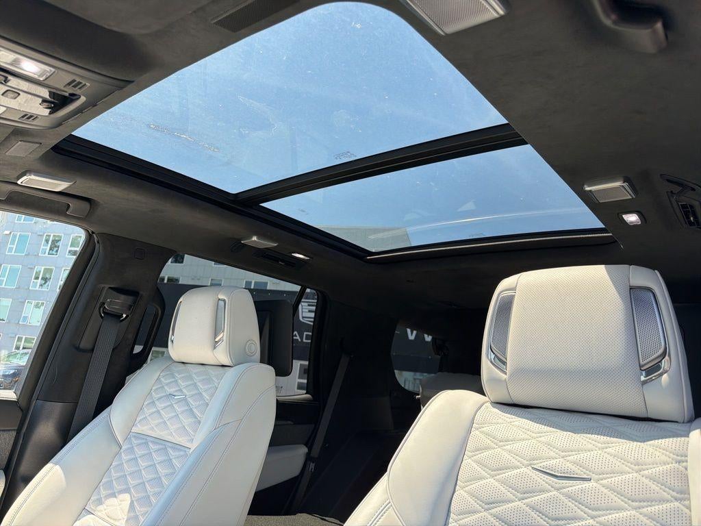2025 Cadillac Escalade V-Series