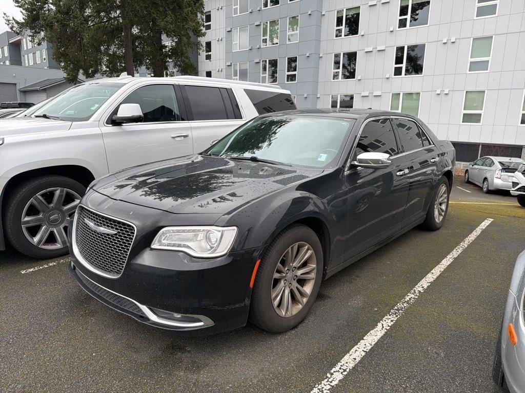 2016 Chrysler 300 C