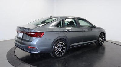 2025 Volkswagen Jetta 1.5T SE