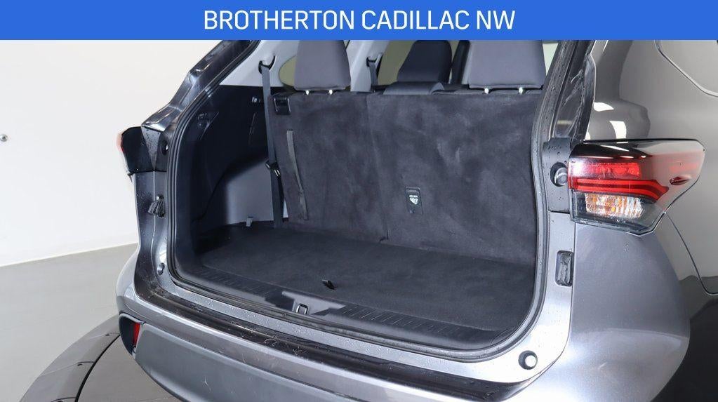 2024 Toyota Highlander LE