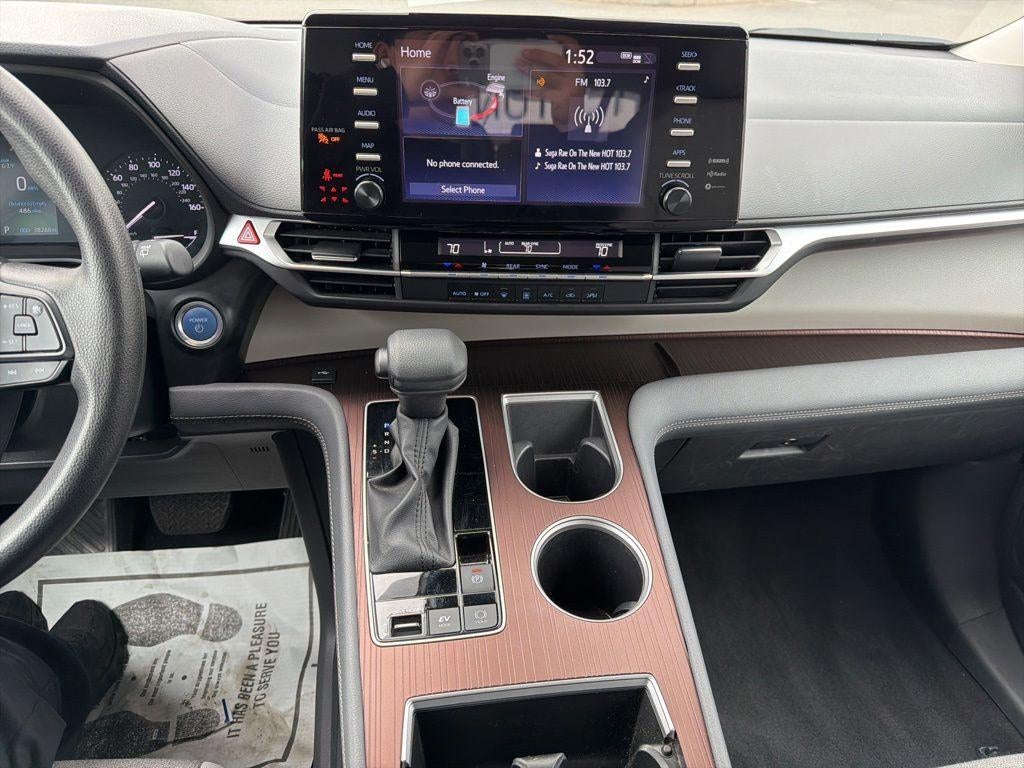 2024 Toyota Sienna LE AWD