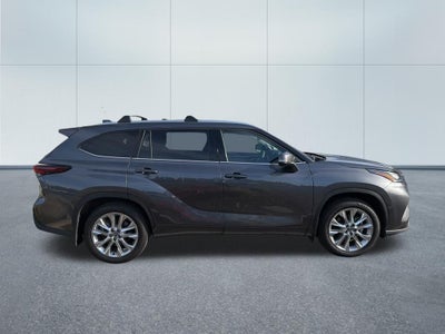 2025 Toyota Highlander Limited
