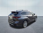 2025 Toyota Highlander Limited