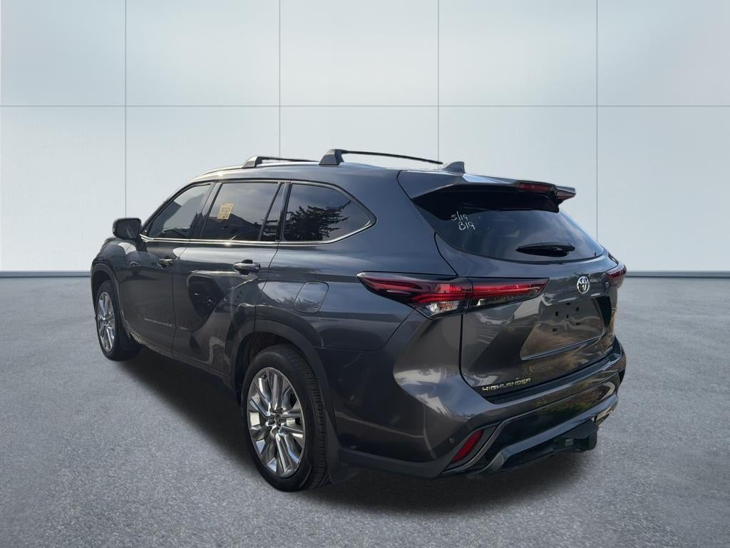 2025 Toyota Highlander Limited