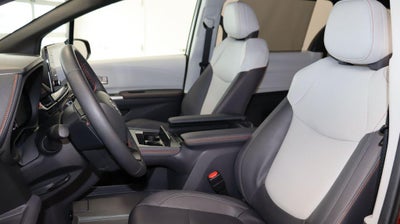 2024 Toyota Sienna XSE