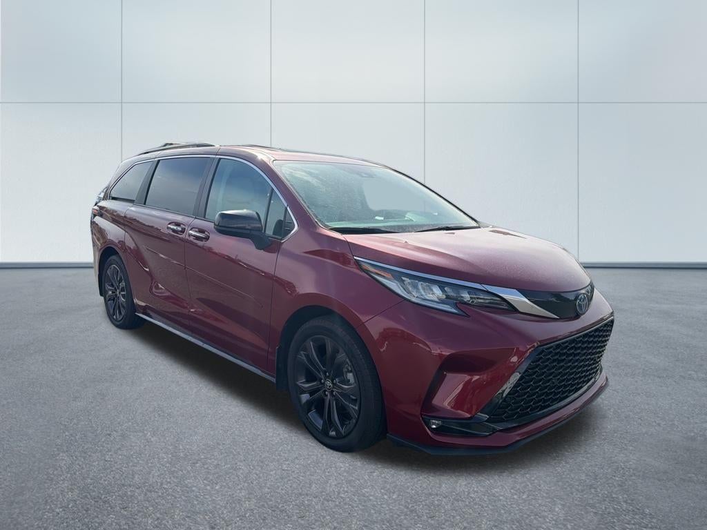 2024 Toyota Sienna XSE